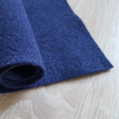 Coupon de feutre de laine bleu navy 30 x 30 cm