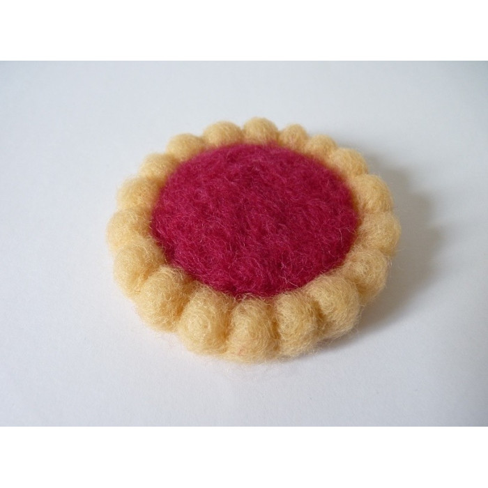 Raspberry carded wool