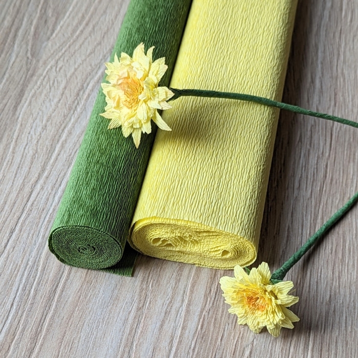 90g crepe paper - lemon yellow 371 - 25 cm x 1.50 m