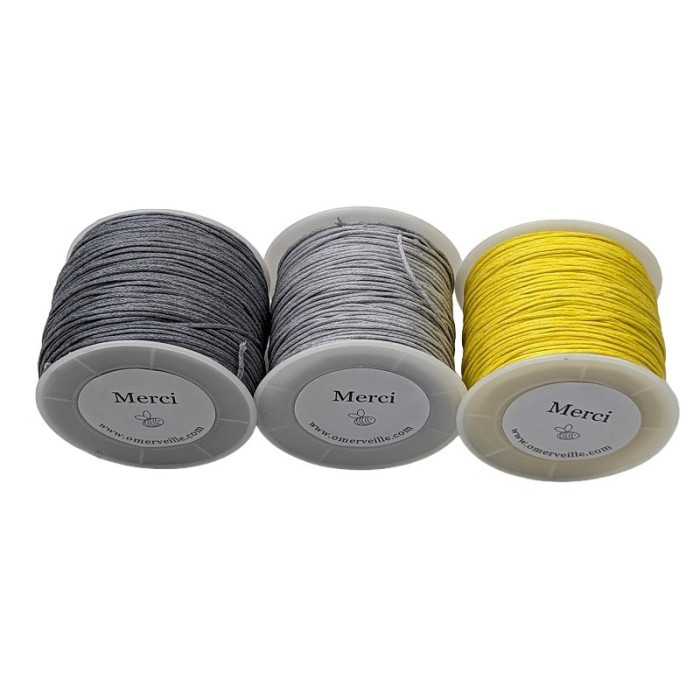 Spool of gray waxed cotton thread 003 70m 1mm